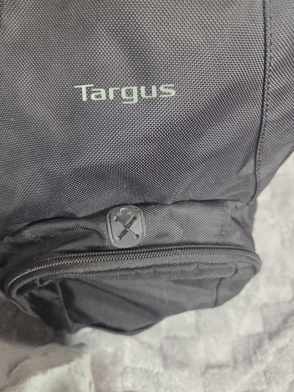 Targus Black Everyday Laptop Backpack - Picture 9 of 13